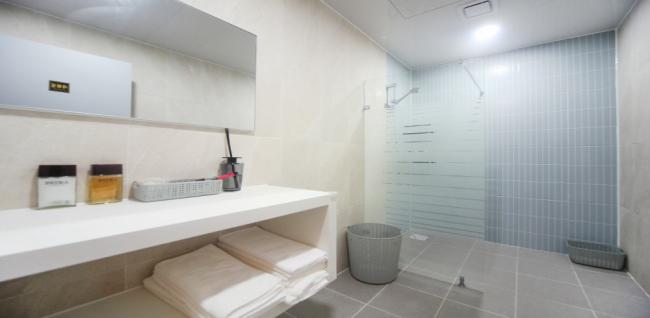 다산동 중국관리사 마사지샵 VIP테라피의 쾌적한 관리실 내부 모습