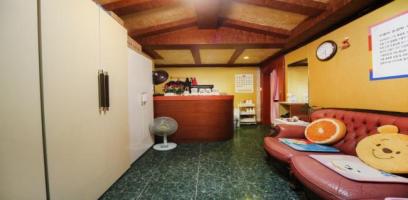 동경마사지 - 서교동 망원역,홍대입구역,합정역,상수역 인근 한국마사지 전문 마사지 매장 전경