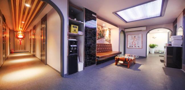 소하동에 위치한 아로마, 건식/스포츠, 풋케어 서비스 가능 궁마사지 시설