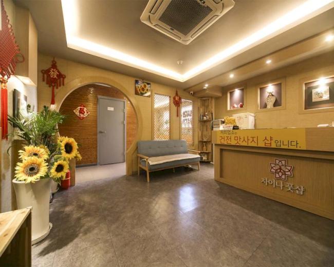 차이나풋샵 - 석남동 석남역,서부여성회관역 인근 중국마사지 전문 마사지 매장 전경