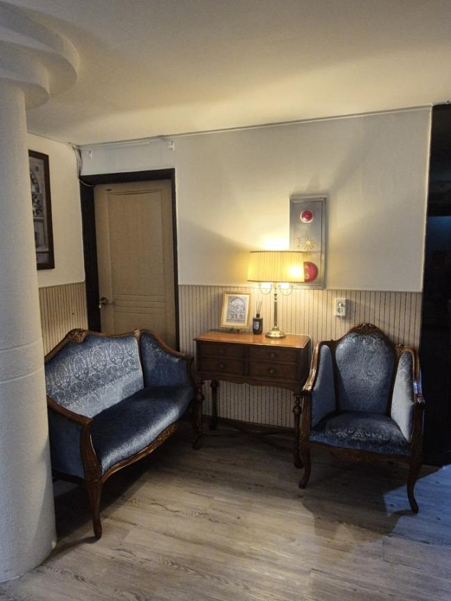 스웨디시 서비스가 제공되는 대잠동 로미스웨디시 매장 내부 사진