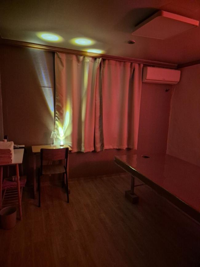 대잠동 인근 마사지 잘하는 곳 로미스웨디시 청결하게 관리된 내부 시설