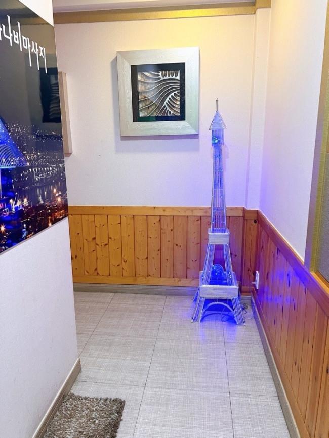 한국마사지 서비스가 제공되는 동광동3가 하나비테라피 매장 내부 사진