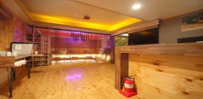 청담마사지 - 화서동 인근 태국마사지 전문 마사지 매장 전경