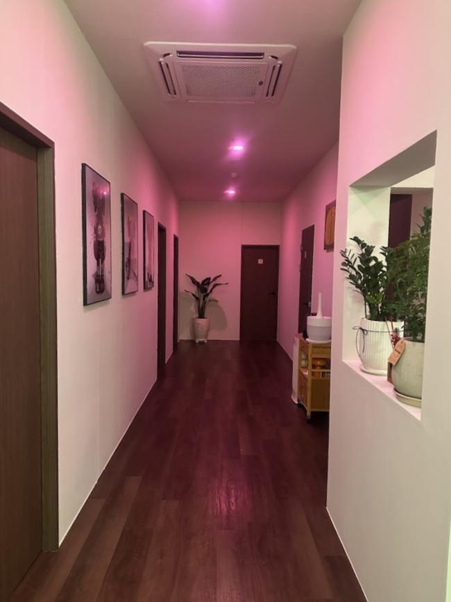 반곡동에 위치한 스웨디시 서비스 가능 주얼리테라피 시설