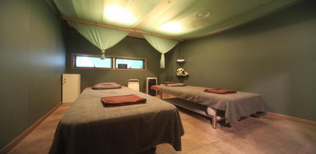 구월동 한국관리사, 중국관리사 마사지샵 뱀부스파24시의 쾌적한 관리실 내부 모습