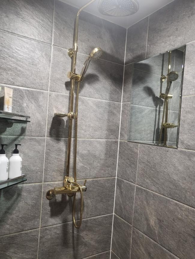 다산동 스웨디시 전문 제이테라피&스웨디시의 깔끔하고 정돈된 내부 전경