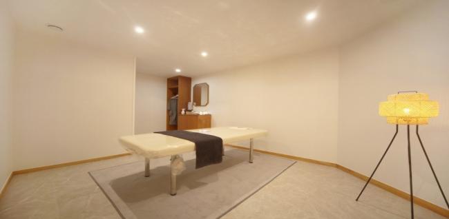 방배동 스웨디시 전문 스파온의 깔끔하고 정돈된 내부 전경