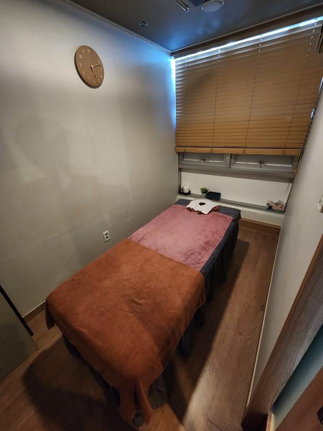 미사역 인근 마사지 잘하는 곳 체인지바디테라피 청결하게 관리된 내부 시설
