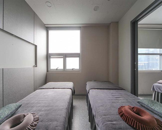 삼문동 중국마사지 전문 상하이마사지의 깔끔하고 정돈된 내부 전경