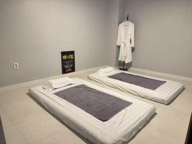 상동 인근 한국관리사, 중국관리사 마사지 전문 신의야아로마의 아늑한 내부 시설 안내