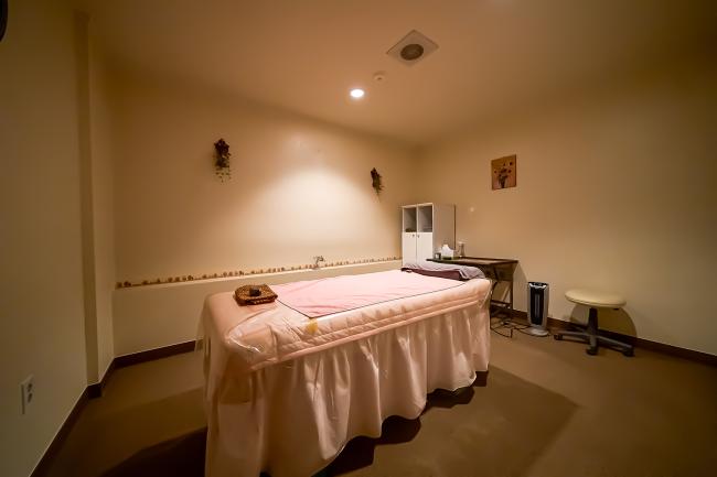 주변 스웨디시 추천 매장 코지마사지의 전체적인 인테리어 모습