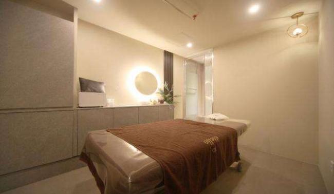 강남역,신논현역,역삼역 주변 디엘로 매장 주요 시설 및 인테리어 사진