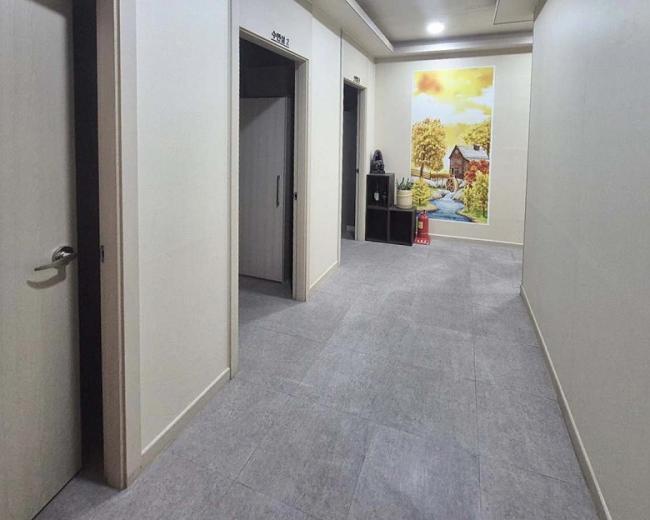 비전동 인근 마사지 잘하는 곳 홍콩아로마 청결하게 관리된 내부 시설