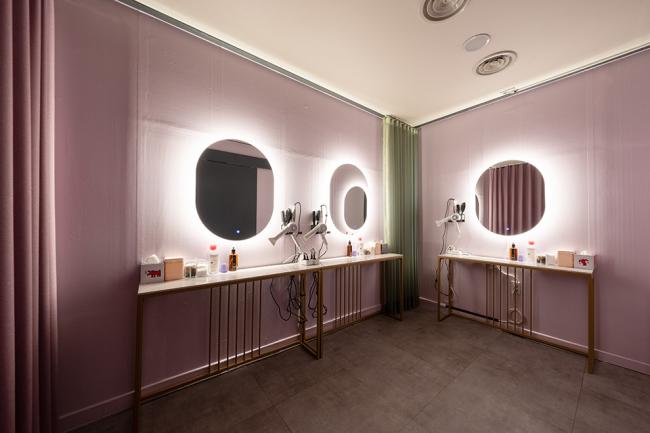 송정동 태국마사지 전문 골드스톤타이의 깔끔하고 정돈된 내부 전경