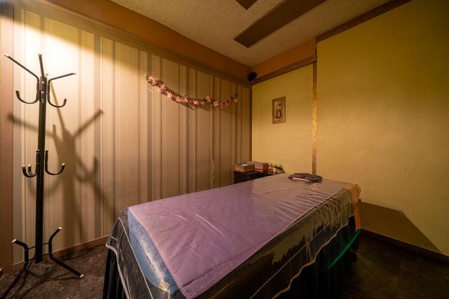 정발산역에 위치한 타이, 아로마, 건식/스포츠, 스웨디시 서비스 가능 상하이버블스웨디시 시설