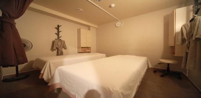 평촌역 인근 마사지 잘하는 곳 더사뿐마사지 청결하게 관리된 내부 시설