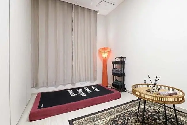 부암역,서면역,범내골역,전포역,국제금융센터부산은행역 주변 태국마사지 추천 매장 큐브타이의 전체적인 인테리어 모습