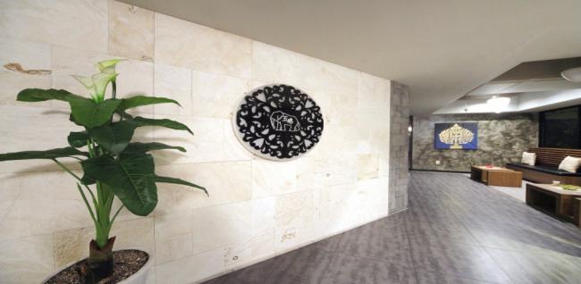 상남동 태국관리사 마사지샵 오감더타이스파의 쾌적한 관리실 내부 모습