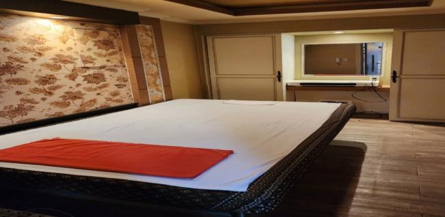 유성온천역 주변 태국마사지 추천 매장 더스타아로마의 전체적인 인테리어 모습