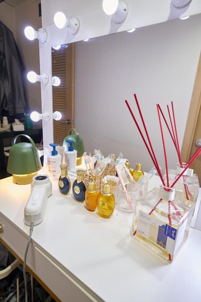 역삼동 한국관리사 마사지샵 미인테라피의 쾌적한 관리실 내부 모습