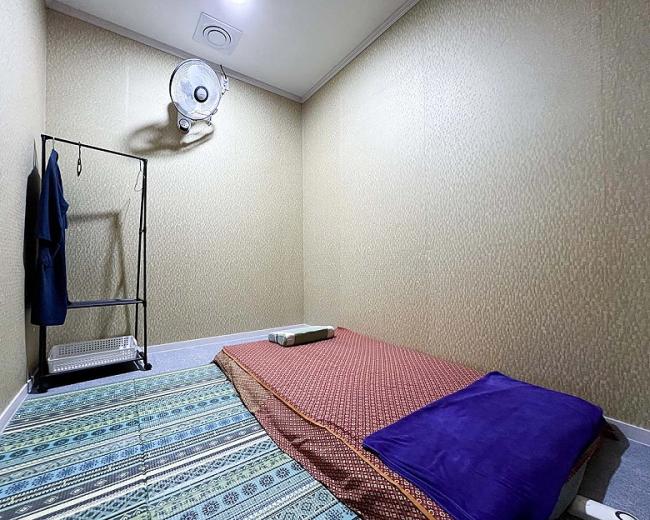 두호동 인근 아로마, 건식/스포츠, 커플관리, 스웨디시 서비스가 제공되는 황금약손마사지의 전체 시설