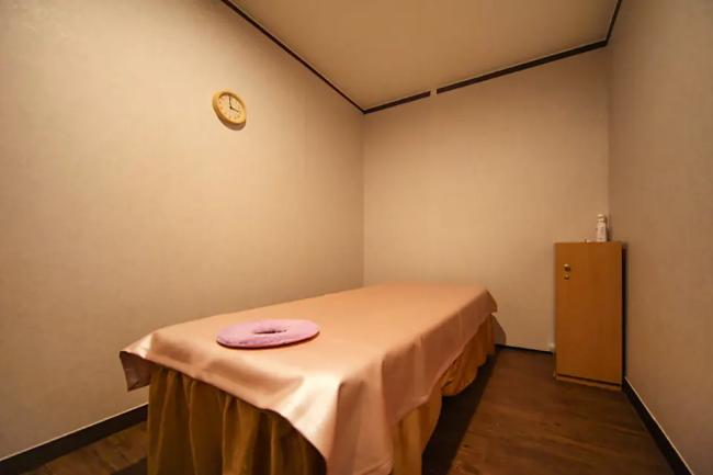 병점동 한국관리사, 중국관리사 마사지샵 66호아로마의 쾌적한 관리실 내부 모습