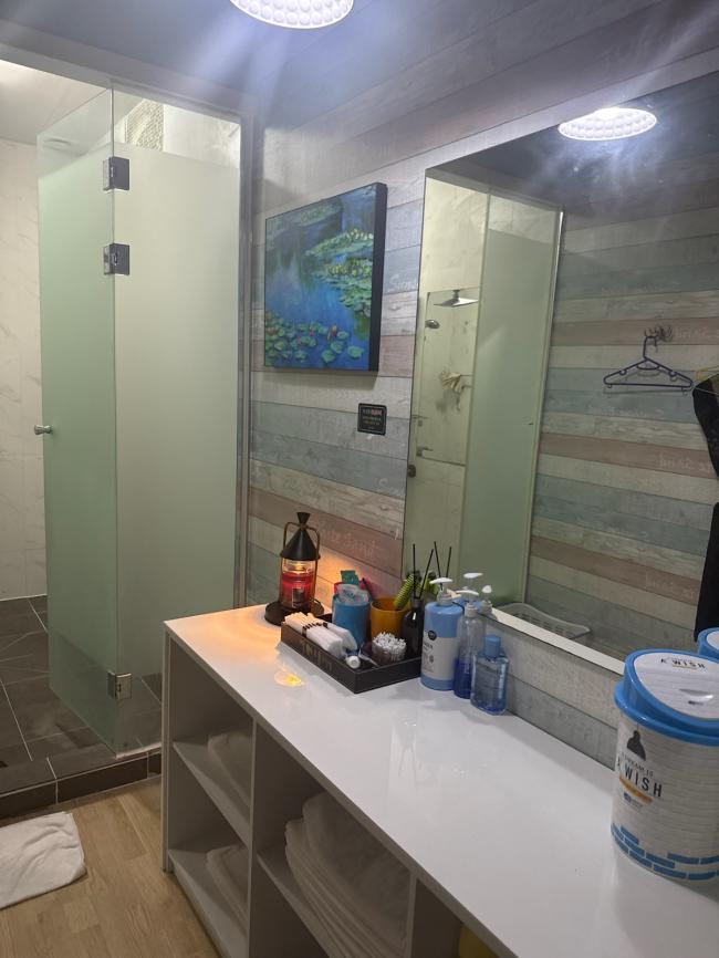 두성리 인근 아로마, 스웨디시 서비스가 제공되는 락쿤마사지의 전체 시설