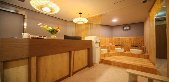 황제마사지 - 구래동 구래역 인근 중국마사지 전문 마사지 매장 전경