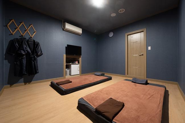 상모동 인근 타이, 아로마, 스웨디시 서비스가 제공되는 블루타이의 전체 시설