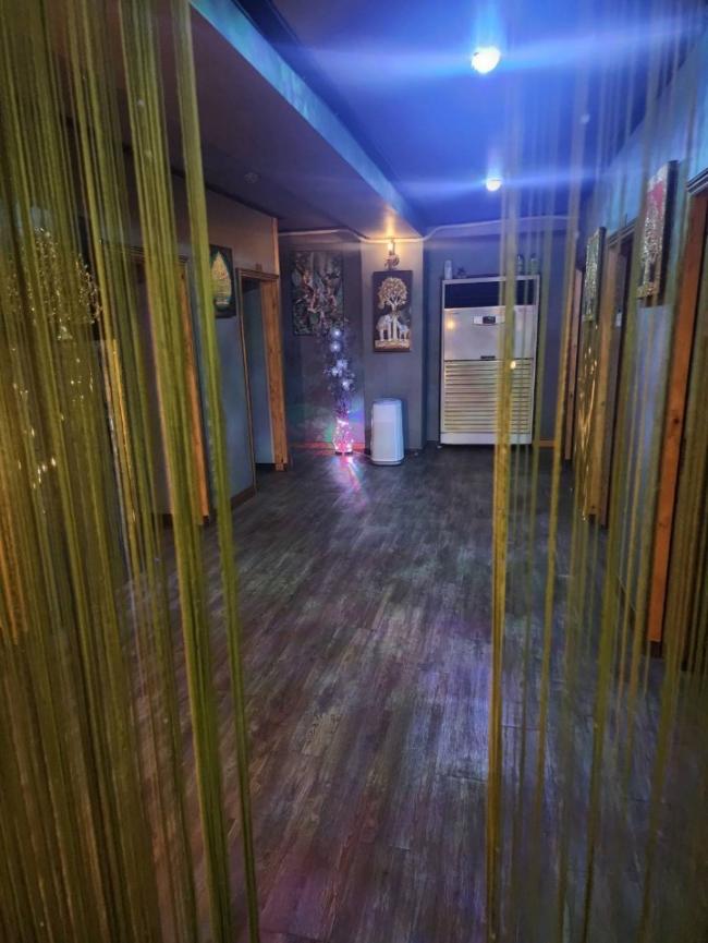 주변 태국마사지 추천 매장 코코넛마사지의 전체적인 인테리어 모습