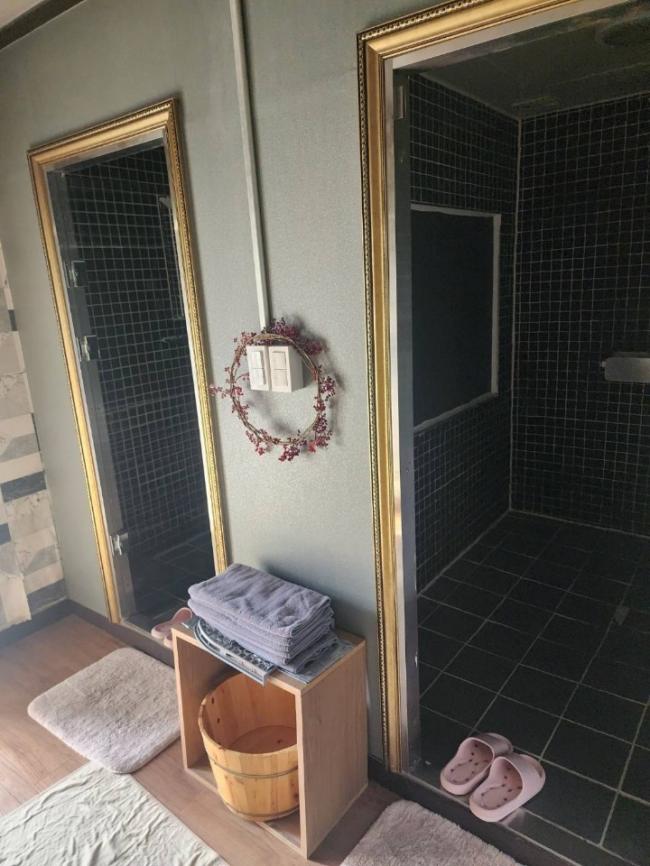 주변 태국마사지 추천 매장 코코넛마사지의 전체적인 인테리어 모습