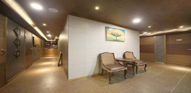 구리역에 위치한 아로마, 건식/스포츠, 커플관리, 스웨디시, 풋케어 서비스 가능 황실테라피 시설