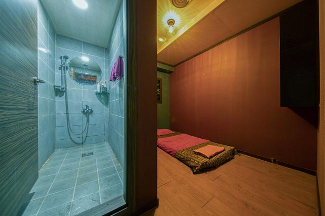 정왕역 주변 태국마사지 추천 매장 쎈마사지의 전체적인 인테리어 모습