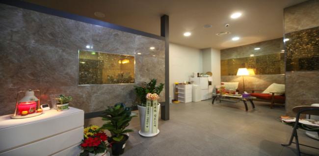 동패동 주변 청담풋앤바디 매장 주요 시설 및 인테리어 사진