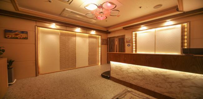 귀족마사지 - 삼산동 굴포천역,삼산체육관역 인근 중국마사지 전문 마사지 매장 전경