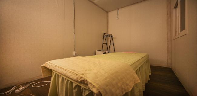 내리 한국관리사 마사지샵 내몸아프면내손해의 쾌적한 관리실 내부 모습