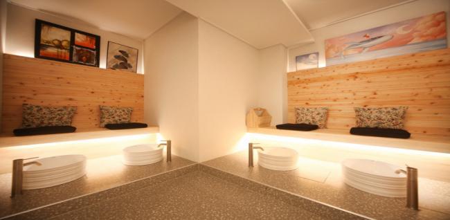 주변 한국마사지 추천 매장 더풋샵의 전체적인 인테리어 모습