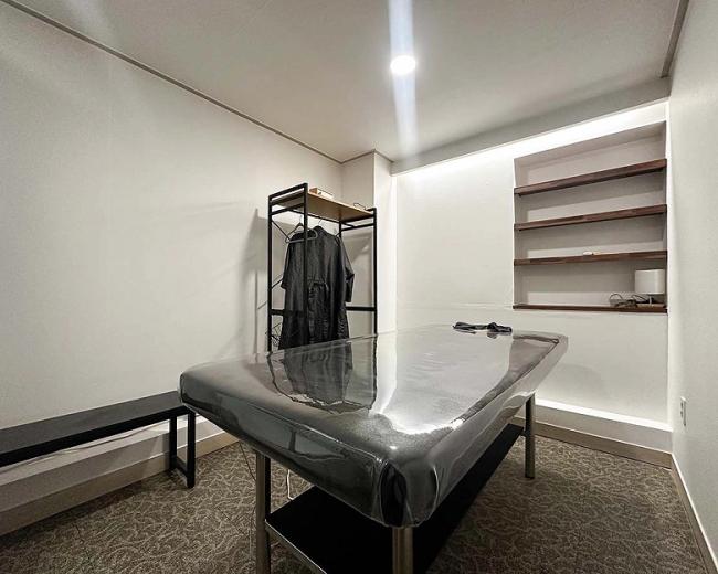 인계동 한국관리사 마사지샵 프리덤테라피의 쾌적한 관리실 내부 모습