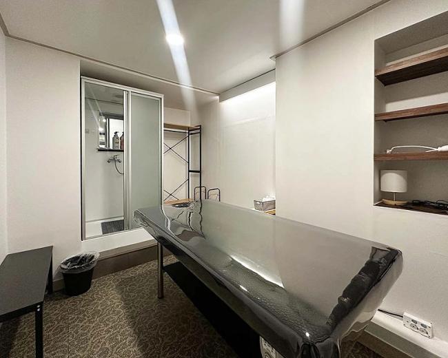 프리덤테라피 - 인계동 수원시청역에서 가까운 프라이빗 마사지 전용 공간