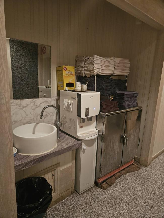 주변 한국마사지 추천 매장 금성마사지의 전체적인 인테리어 모습