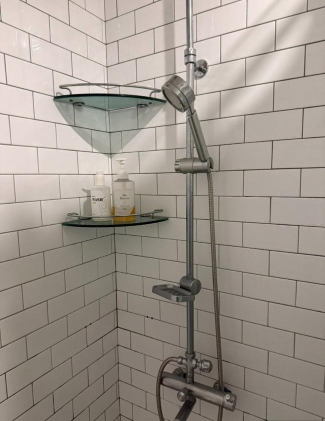 화곡동 한국관리사 마사지샵 에스라인스웨디시의 쾌적한 관리실 내부 모습