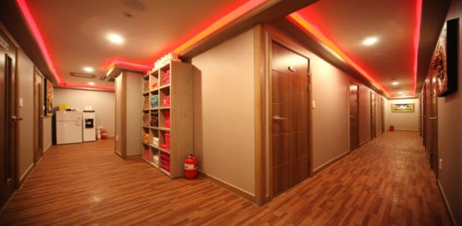 수유동 태국관리사 마사지샵 더타이&스웨디시의 쾌적한 관리실 내부 모습