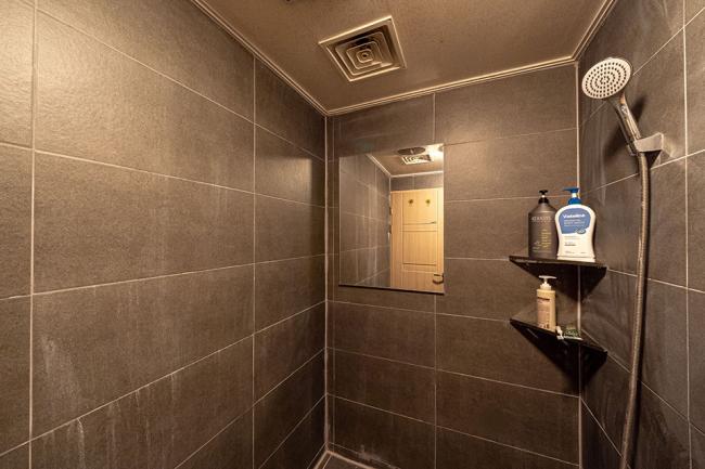 구미동 스웨디시 전문 비비스웨디시의 아늑하고 프라이빗한 분위기