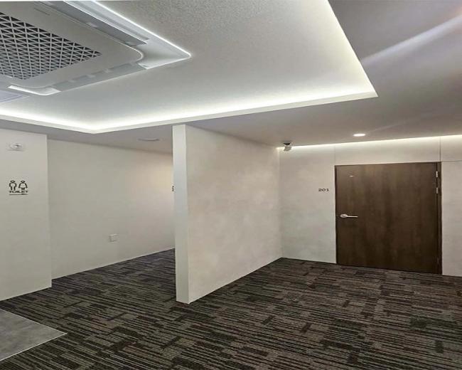 퇴계동 한국관리사 마사지샵 하이엔드의 쾌적한 관리실 내부 모습