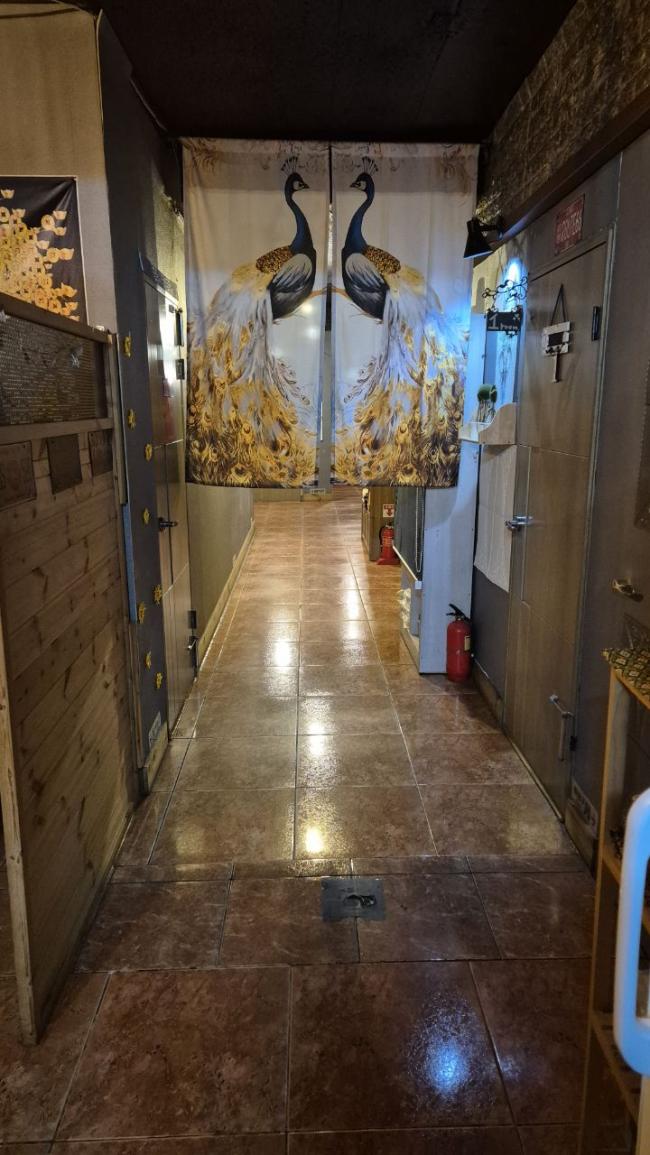 구포동 태국마사지 전문 탑타이의 깔끔하고 정돈된 내부 전경