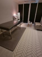 1인샵 하트 - 영천동 인근 전문 마사지 매장 전경