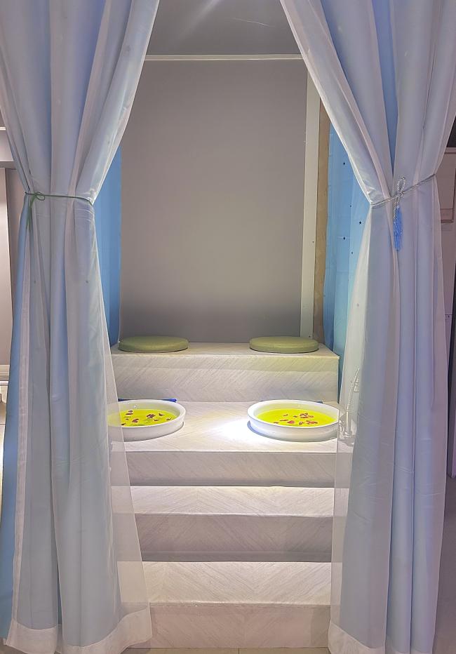 후평동 스웨디시 전문 베트남힐링88의 깔끔하고 정돈된 내부 전경