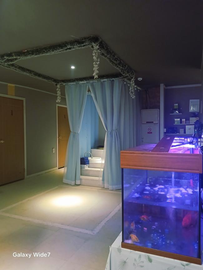 후평동 인근 타이, 아로마, 스웨디시, 풋케어 서비스가 제공되는 베트남힐링88의 전체 시설