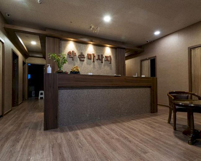 영천동 인근 중국관리사 마사지 전문 약손마사지의 아늑한 내부 시설 안내